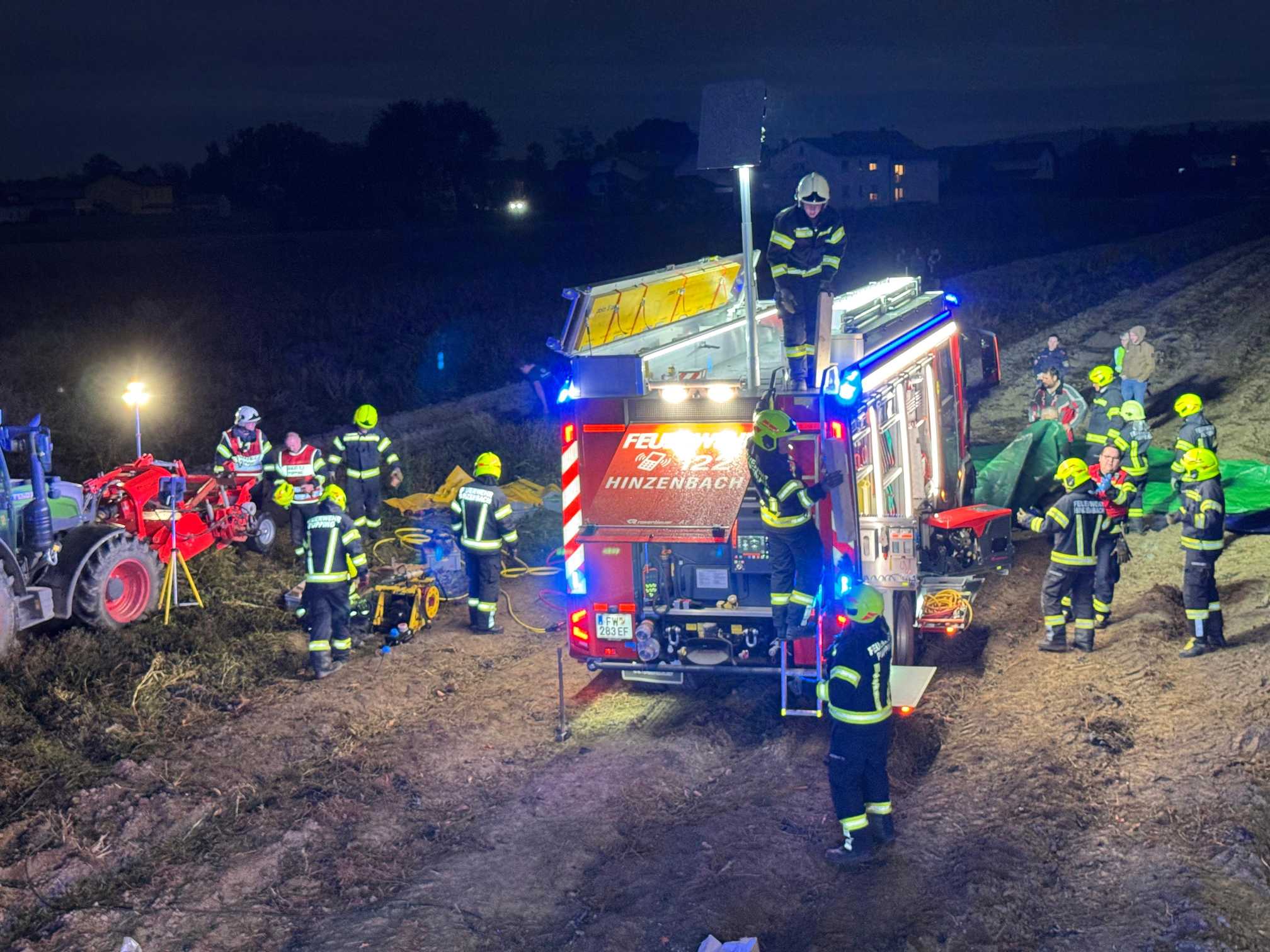 2025 10 01 eingeklemmte Person (12)